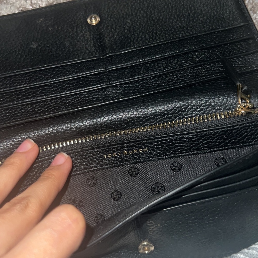 Tory Burch wallet - Picture 6 of 10